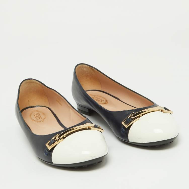 Pre Owned Tod's Blue/White Leather Cap Toe Ballet Flats Size 36.5