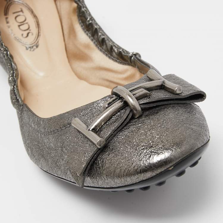 Pre Owned Tod's Metallic Leather Scrunch Ballet Flats Size 39