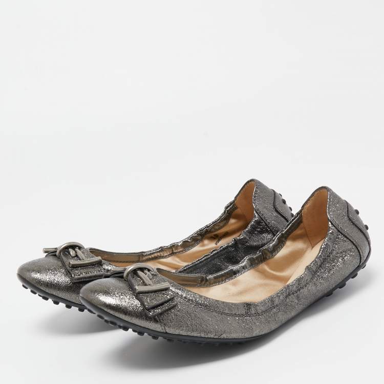 Pre Owned Tod's Metallic Leather Scrunch Ballet Flats Size 39