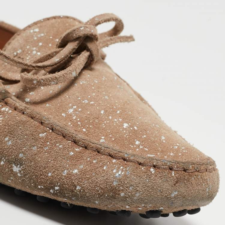 Pre Owned Tod's Beige Suede And Silver Paint Spot Bow Loafers Size 38.5
