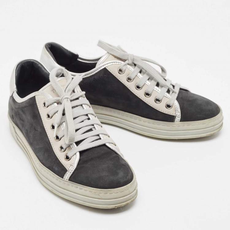 Pre Owned Tod's Black/Grey Nubuck Leather Low Top Sneakers Size 35