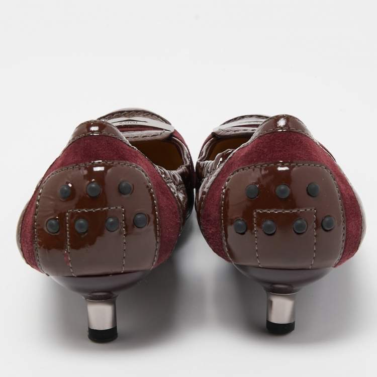 Pre Owned Tod's Brown/Burgundy Patent Leather and Suede Scrunch Loafer Pumps Size 37