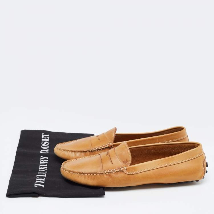 Pre Owned Tod's Brown Leather Slip On Loafers Size 41