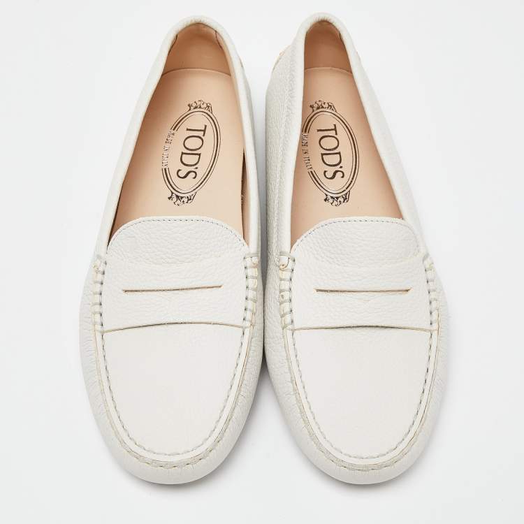 Pre Owned Tod's White Leather Gommino Driving Loafers Size 38.5