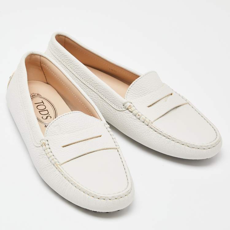 Pre Owned Tod's White Leather Gommino Driving Loafers Size 38.5