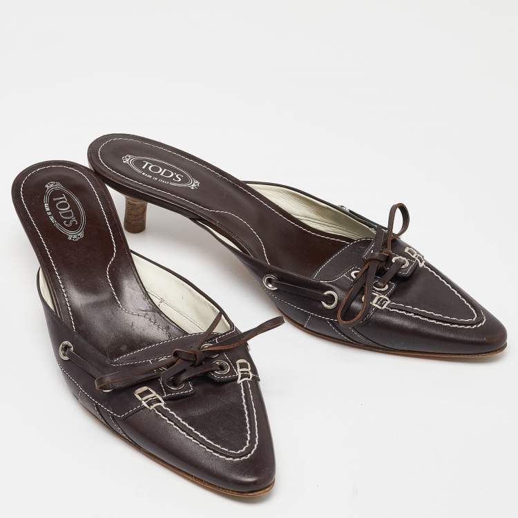 Pre Owned Tod's Brown Leather Bow Mules Size 39