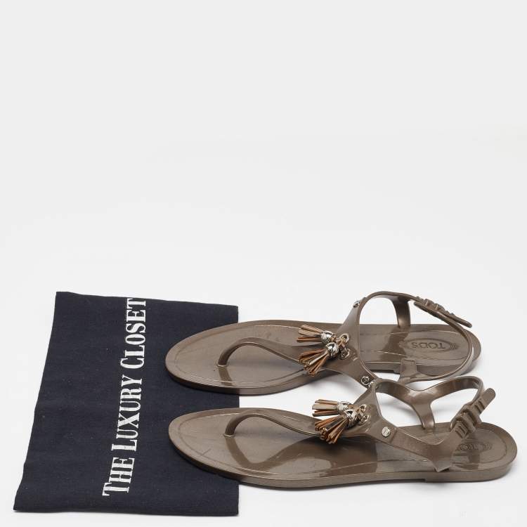 Pre Owned Tod's Light Brown Rubber Tassel Bow Thong Flat Sandals Size 38