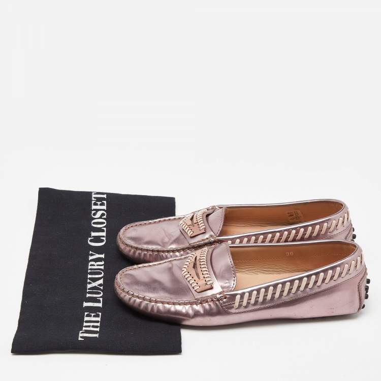 Pre Owned Tod's Pink Patent Leather Gommino Slip On Loafers Size 36