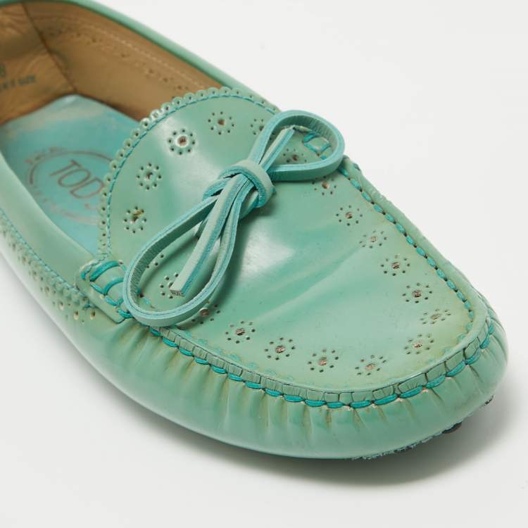 Pre Owned Tod's Green Patent Leather Bow Loafers Size 38