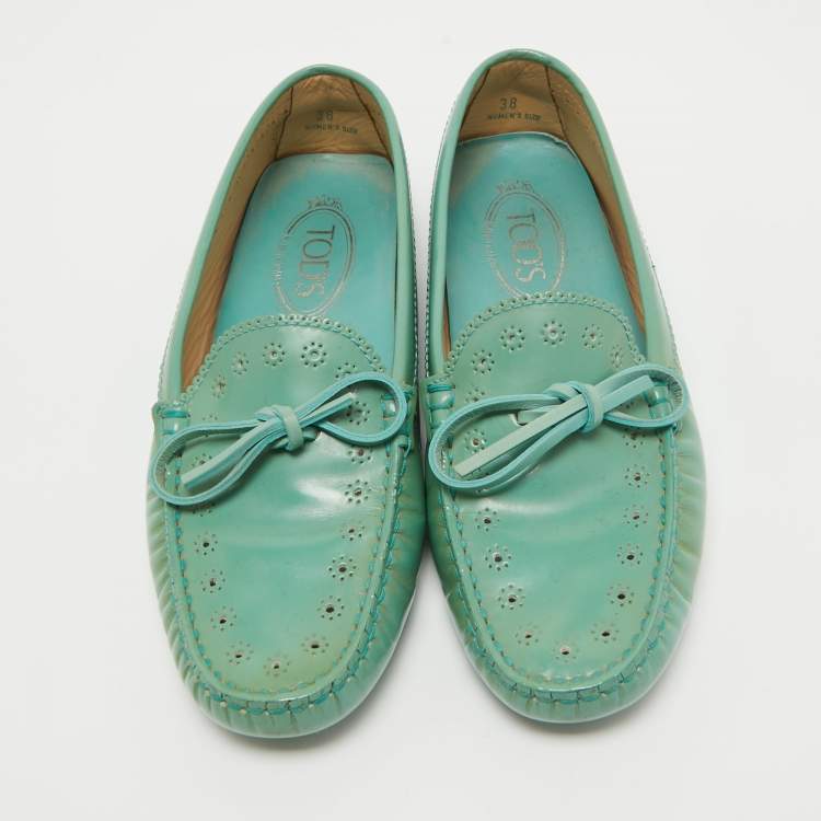 Pre Owned Tod's Green Patent Leather Bow Loafers Size 38