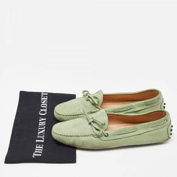 Pre Owned Tod's Green Leather Bow Loafers Size 40