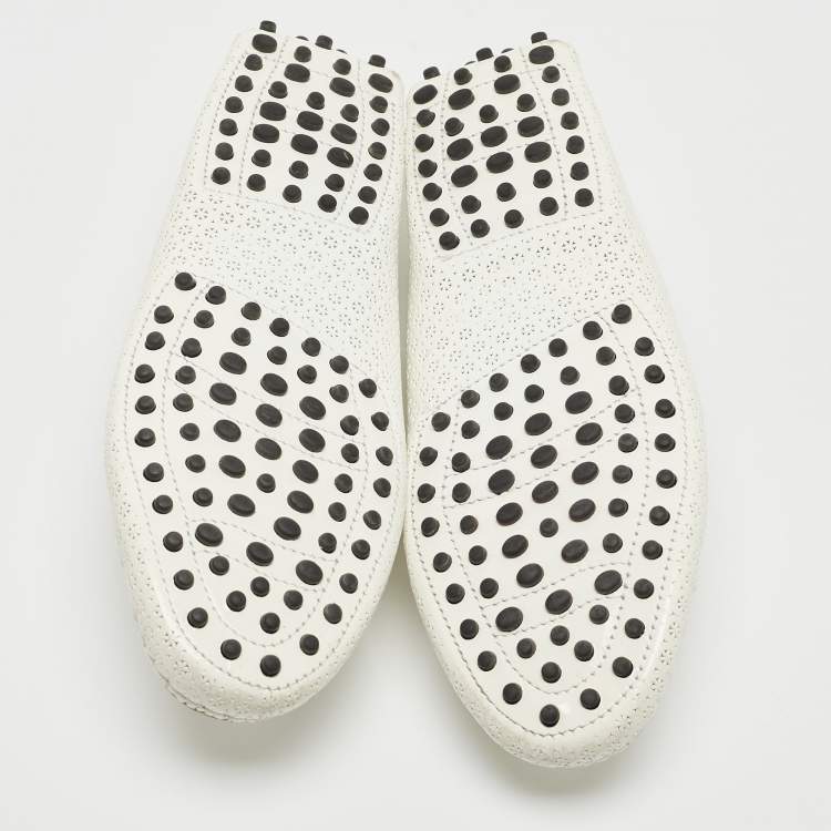 مملوكة مسبقًا Tod's Off White Laser Cut Patent Leather Slip On Loafers Size 37