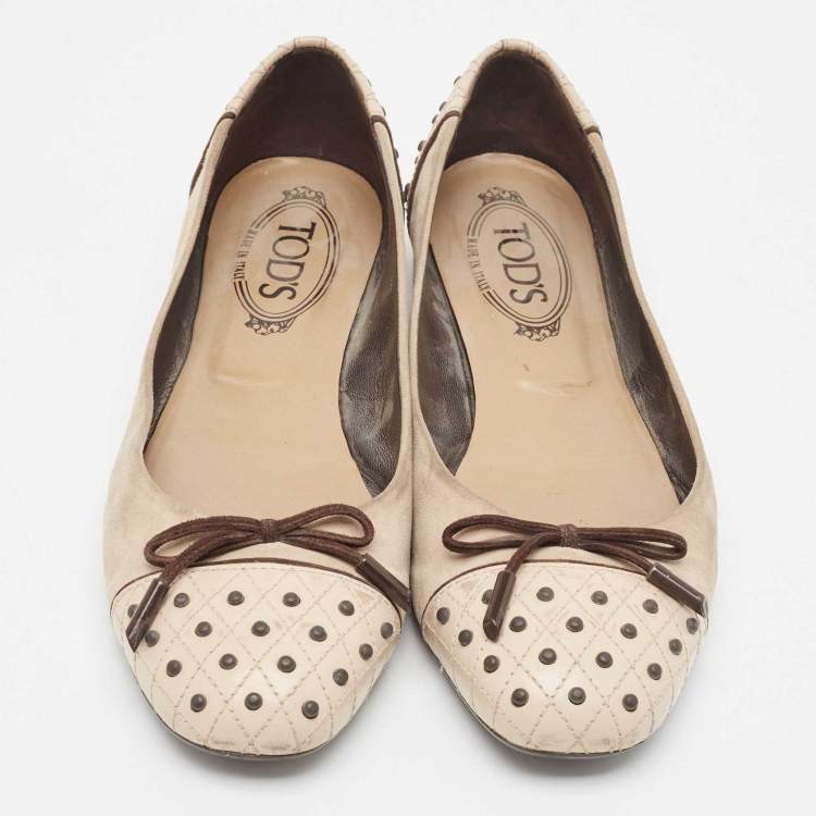 Pre Owned Tod's Two Tone Suede and Studded Leather Bow Ballet Flats Size 39