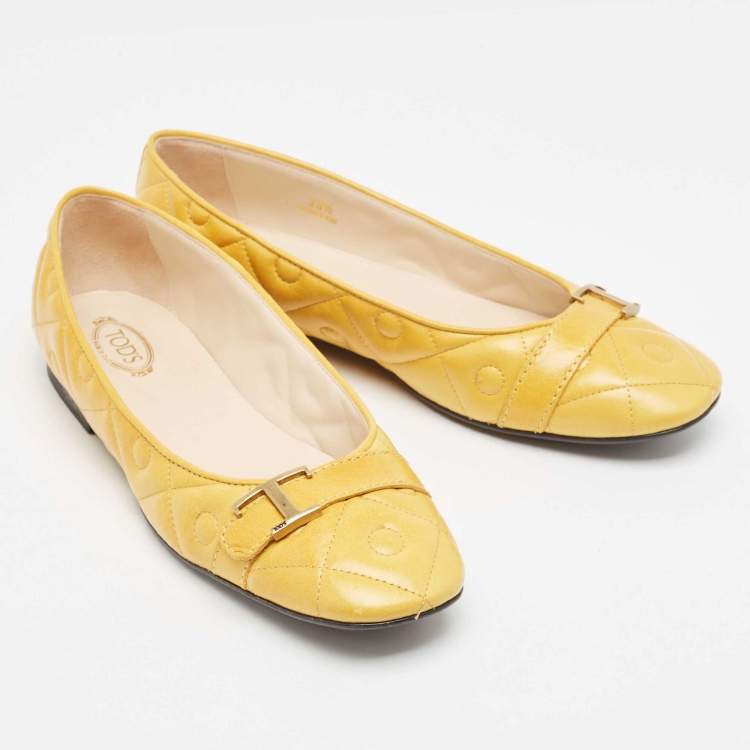 Pre Owned Tod's Yellow Quilted Leather Ballet Flats Size 39.5