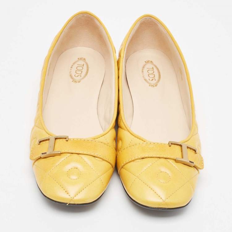 Pre Owned Tod's Yellow Quilted Leather Ballet Flats Size 39.5
