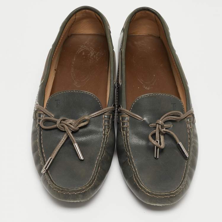 Pre Owned Tod's Grey Leather  Slip On Loafers Size 39