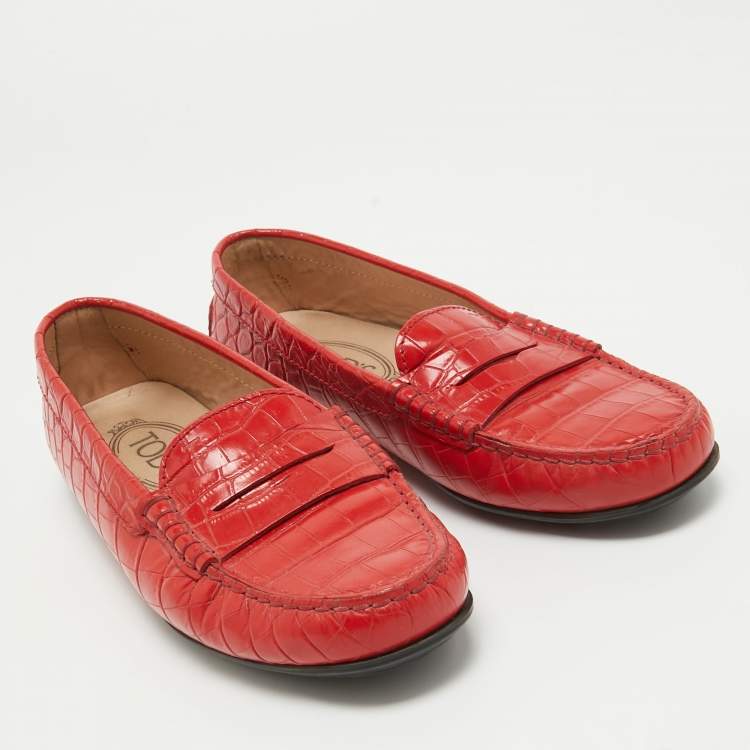 Pre Owned Tod's Red Croc Embossed Leather Penny Slip On Loafers Size 36