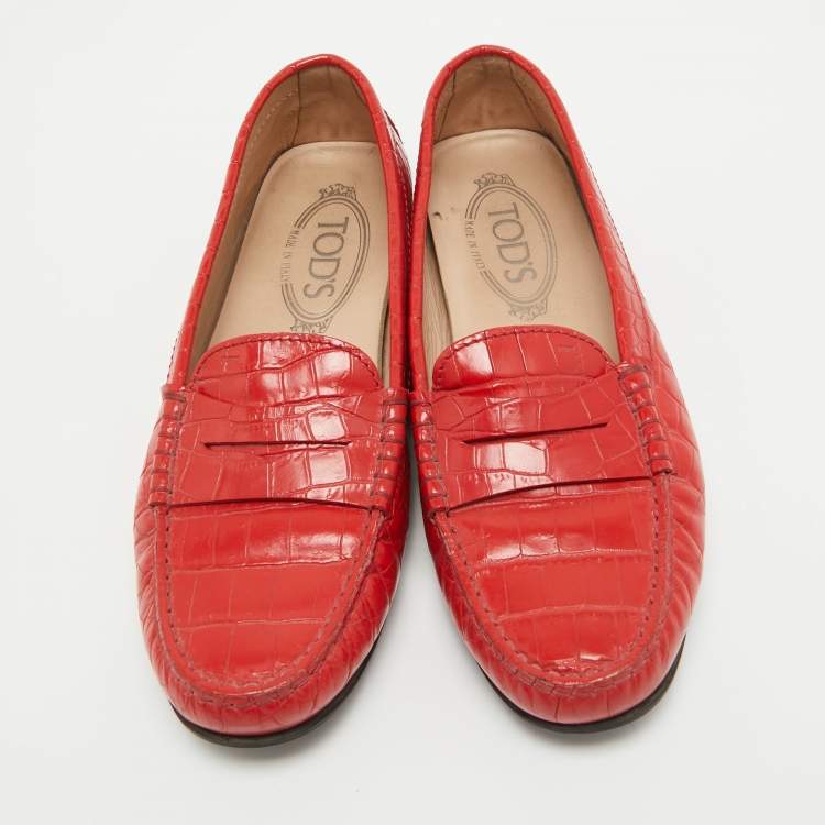 Pre Owned Tod's Red Croc Embossed Leather Penny Slip On Loafers Size 36
