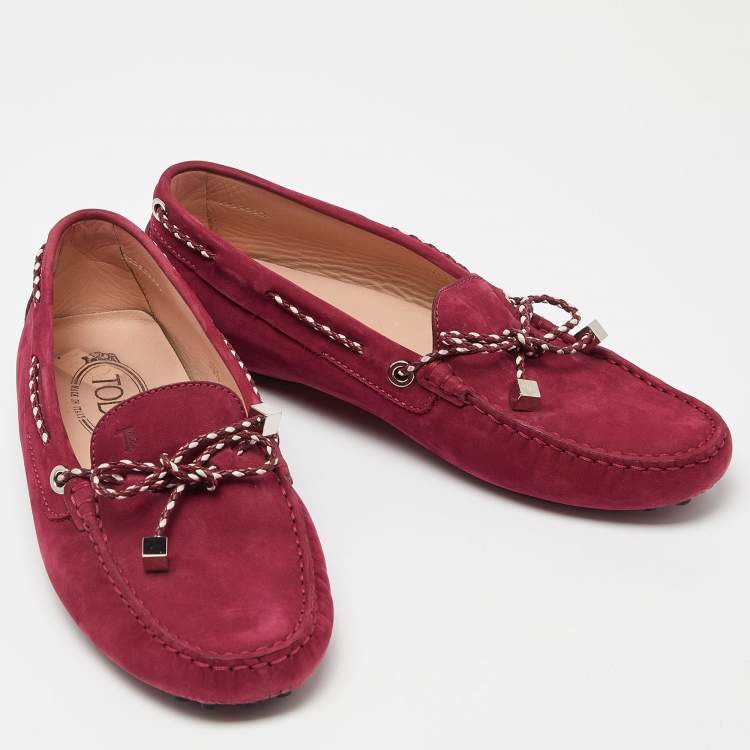 Pre Owned Tod's Maroon Suede Gommino Slip On Loafers Size 38.5