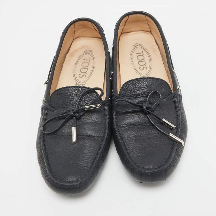 Pre Owned Tod's Navy Blue Leather Gommino Loafers Size 39.5