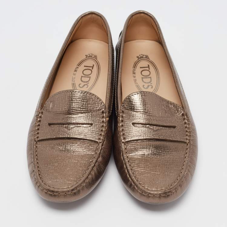 مملوكة مسبقًا Tod's Bronze Leather Penny Slip On Loafers Size 37