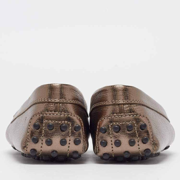 مملوكة مسبقًا Tod's Bronze Leather Penny Slip On Loafers Size 37