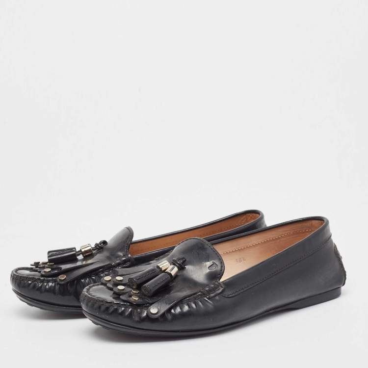 Pre Owned Tod's Black Patent Leather Tessal Fringe Detail Slip On Loafers Size 38.5
