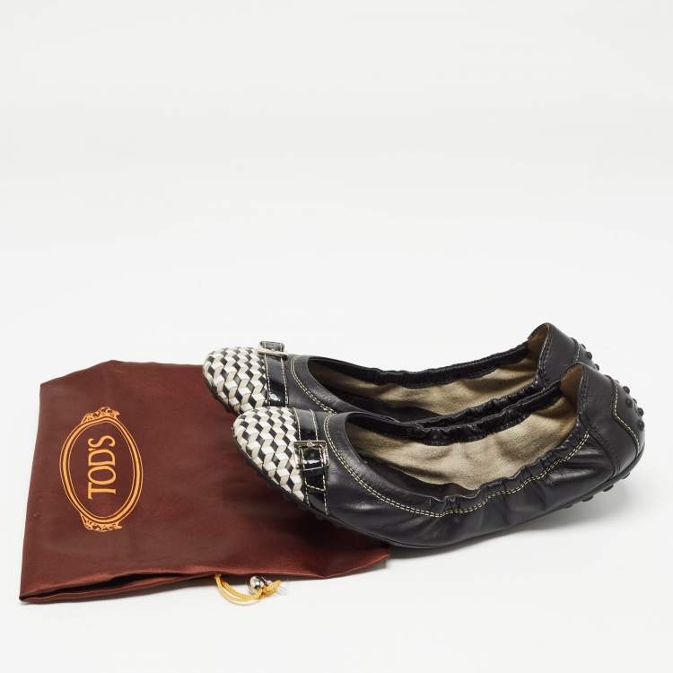 Pre Owned Tod's Black/White Leather Bow Detail Scrunch Ballet Flats  Size 37.5