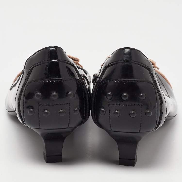 Pre Owned Tod's Black/Beige Leather and Black Patent Cap Toe Bow Pumps Size 38.5
