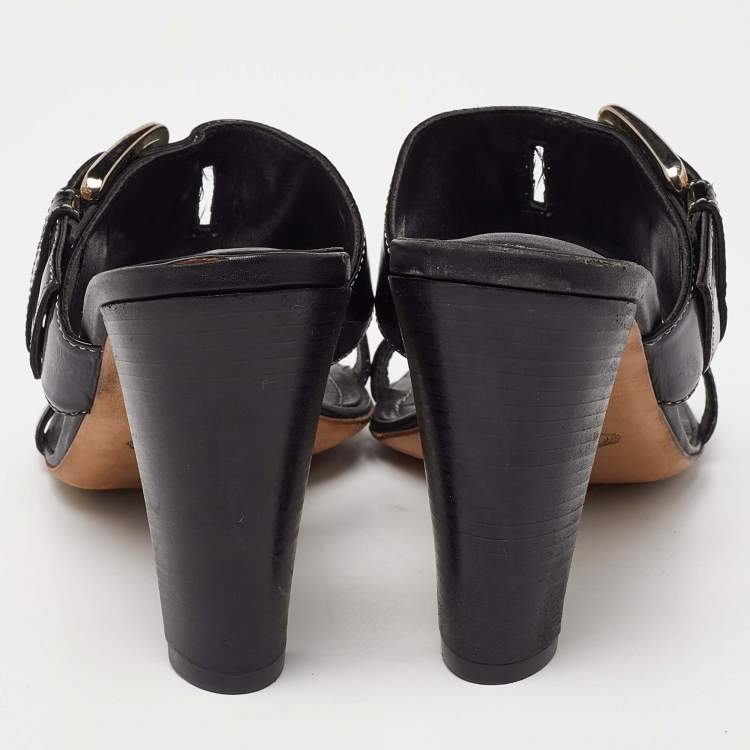 Pre Owned Tod's Black Patent Leather Buckle Detail Open Toe Sandals Size 40