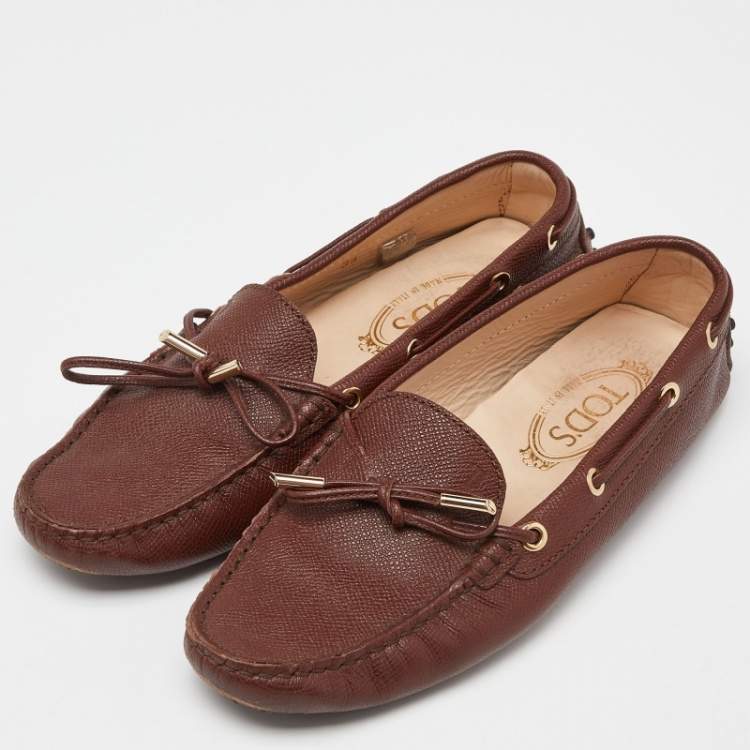 Pre Owned Tod's Brown Leather Gommino Slip On Loafers Size 39