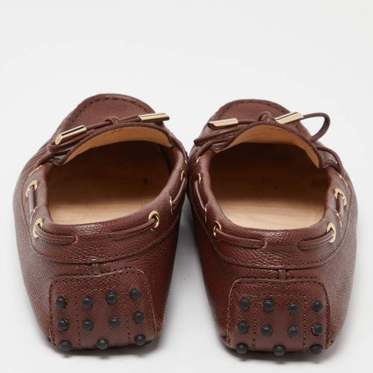 Pre Owned Tod's Brown Leather Gommino Slip On Loafers Size 39