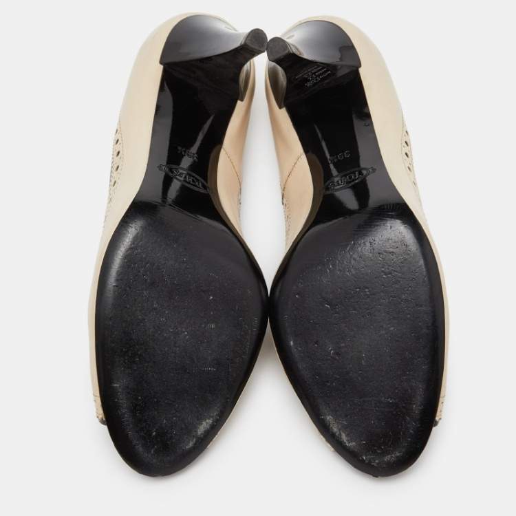 Pre Owned Tod's Cream/Black Brogue Patent and Leather Tassel Peep Toe Pumps Size 39.5
