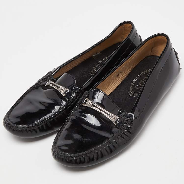 مملوكة مسبقًا Tod's Black Patent Leather Loafers Size 38.5