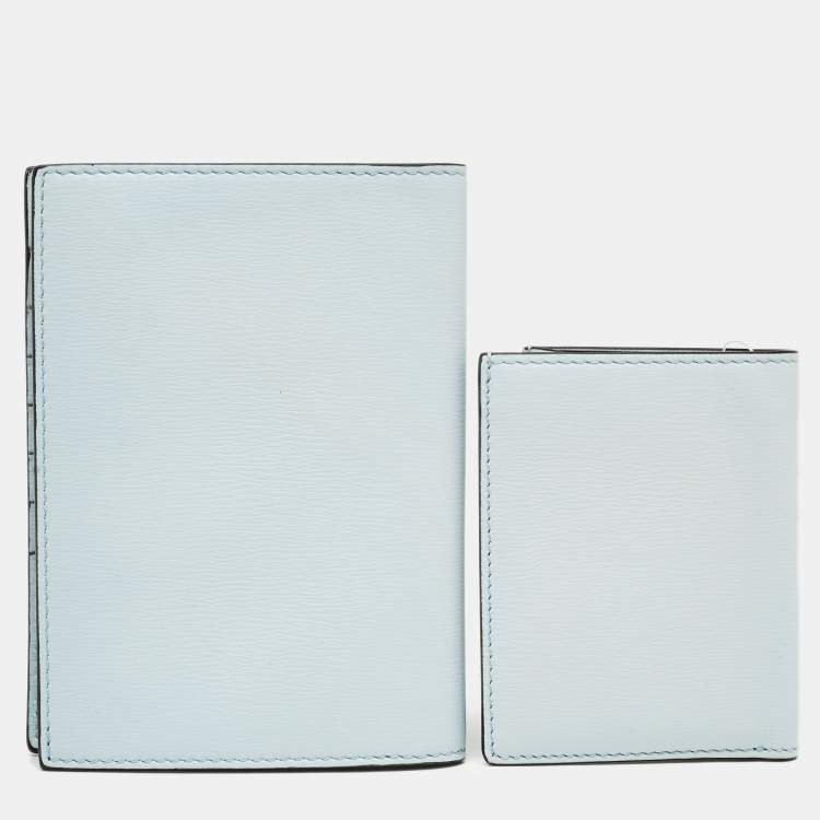 Pre Owned Tom Ford Light Turquoise Leather TF Passport Holder and Card Case Set 