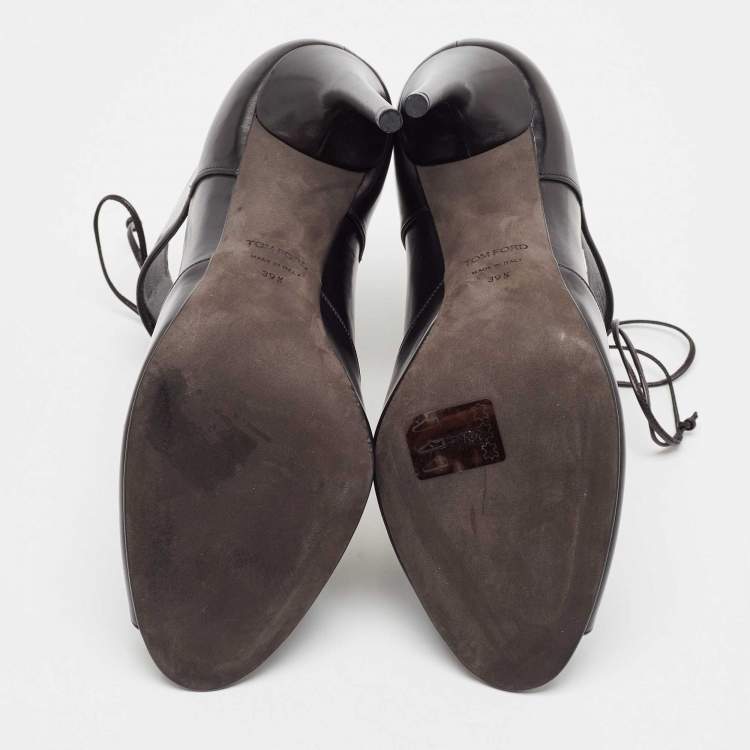 Pre Owned Tom Ford Black Leather Cut Out Peep Toe Ankle Booties Size 39.5