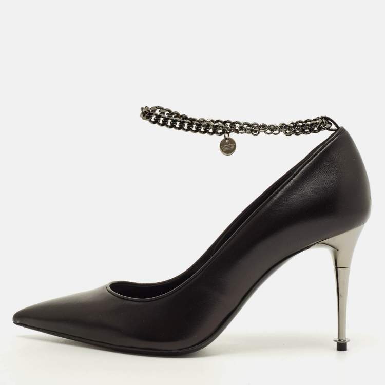 Pre Owned Tom Ford Ankle Chain Size 37.5 Black Leather Pumps