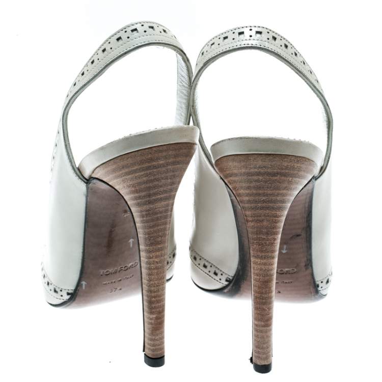 Pre Owned Tom Ford Light Grey Leather Pointed Toe Slingback Sandals Size 37.5