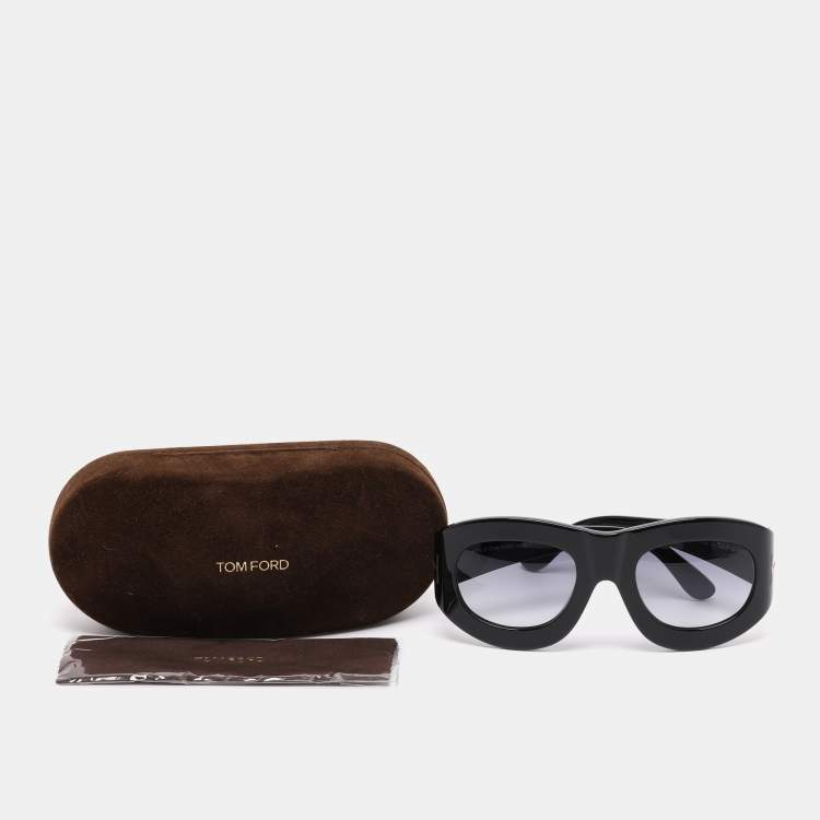 Pre Owned Tom Ford Black/Blue Gradient Acetate FT0403 01V Mila Sunglasses 