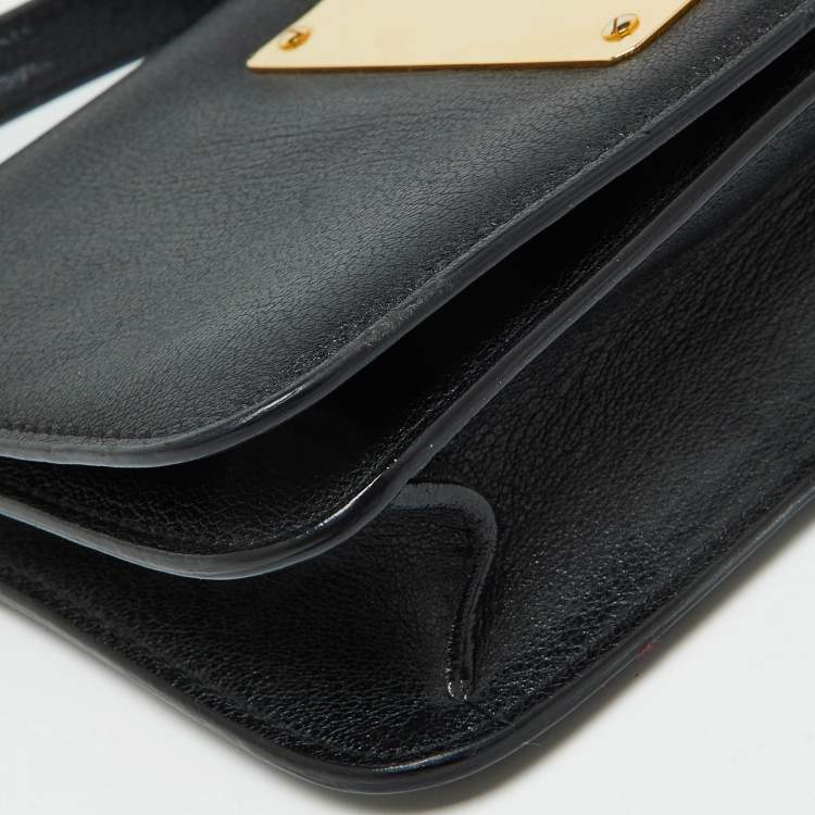 Pre Owned Tom Ford Black Leather Natalia Convertible Clutch