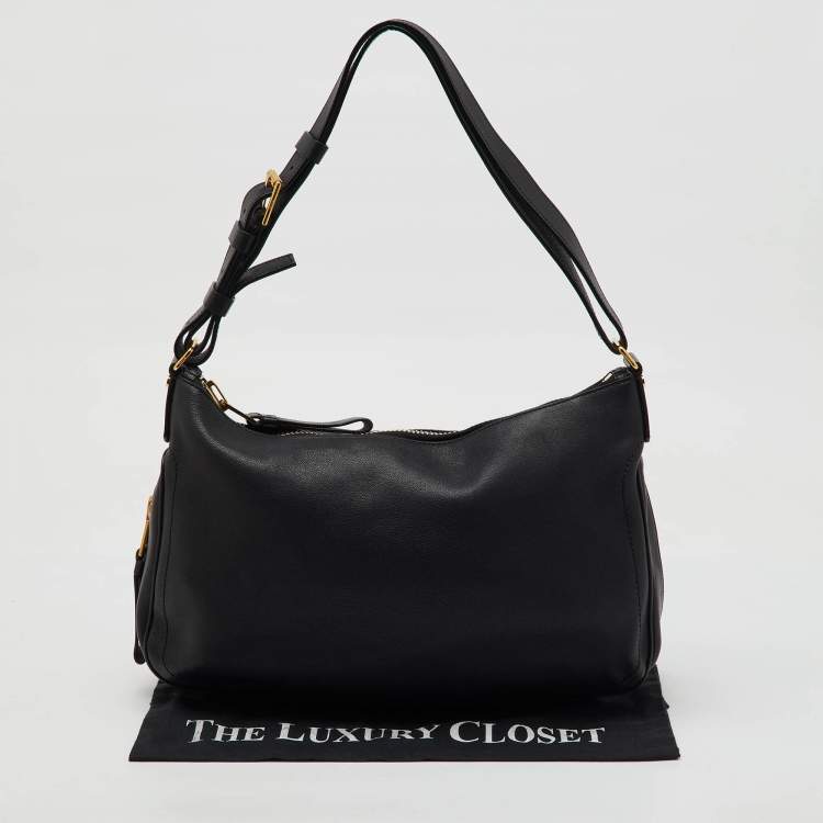 Pre Owned Tom Ford Black Leather Zip Around Shoulder Bag