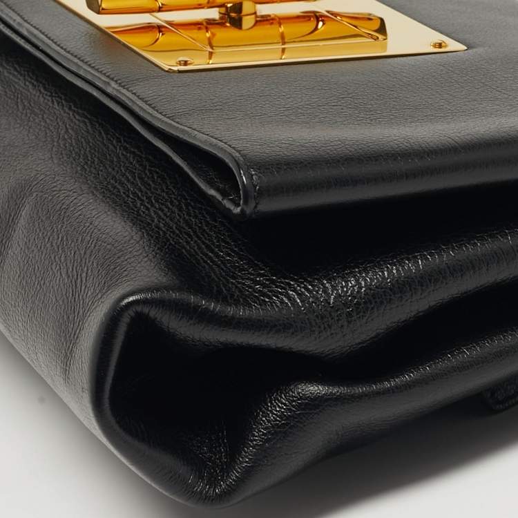 مملوكة مسبقًا Tom Ford Natalia Convertible Black Leather Clutch