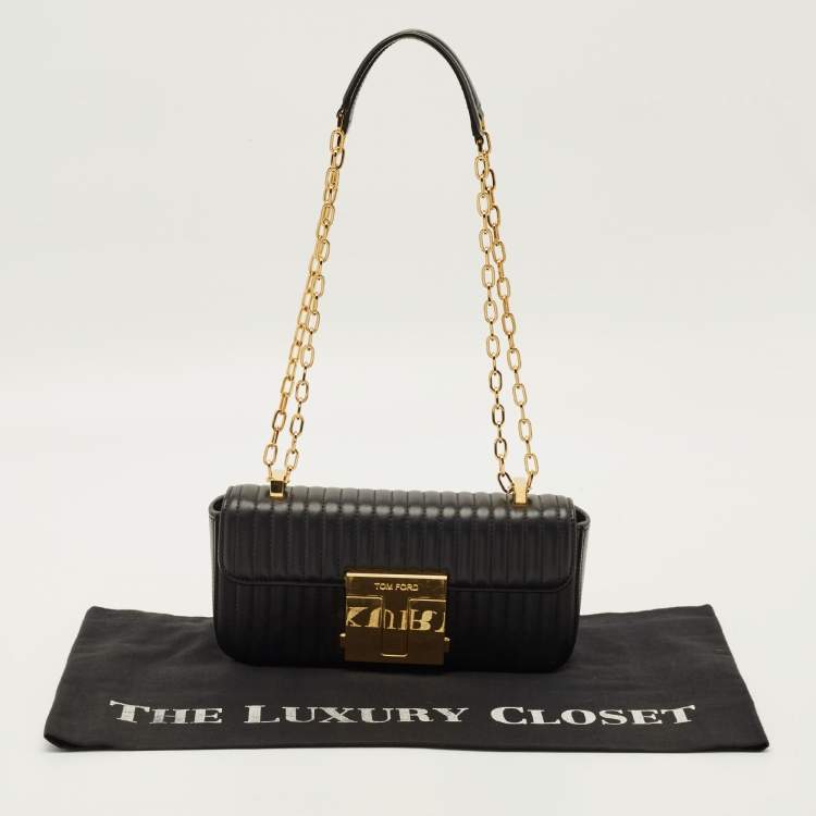 Pre Owned Tom Ford T-Clasp Black Quilted Leather Shoulder Bag