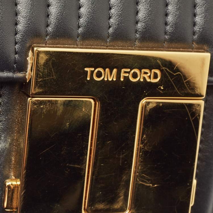 Pre Owned Tom Ford T-Clasp Black Quilted Leather Shoulder Bag
