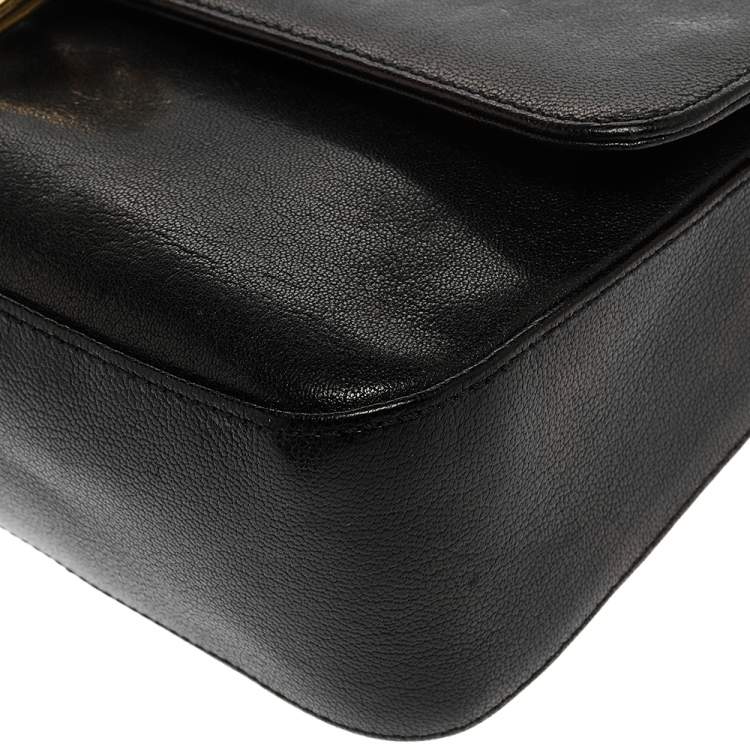Pre Owned Tom Ford Black Leather Carine Flap Bag