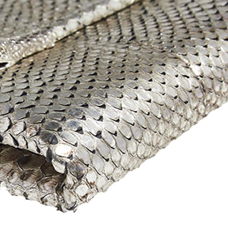 Pre Owned Tom Ford Metallic Silver Python Leather Frame Chain Clutch