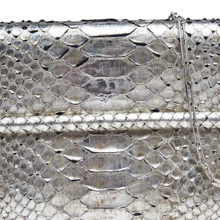Pre Owned Tom Ford Metallic Silver Python Leather Frame Chain Clutch