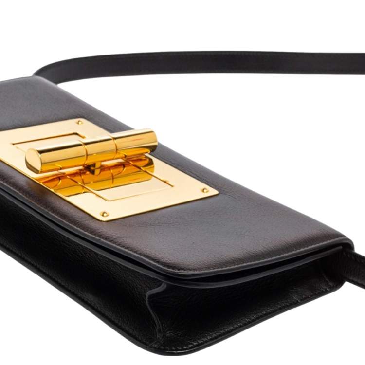 مملوكة مسبقًا Tom Ford Black Leather Natalia Convertible Clutch