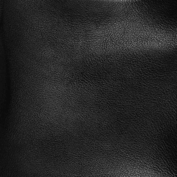 Pre Owned Tom Ford Black Leather Zip Around Shoulder Bag