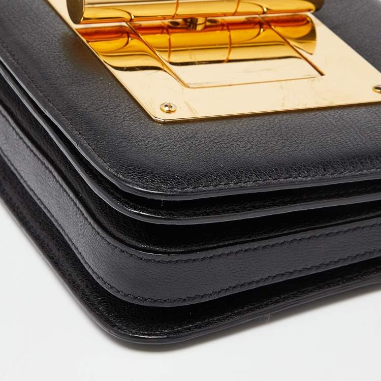 مملوكة مسبقًا Tom Ford Black Leather Small Natalia Shoulder Bag